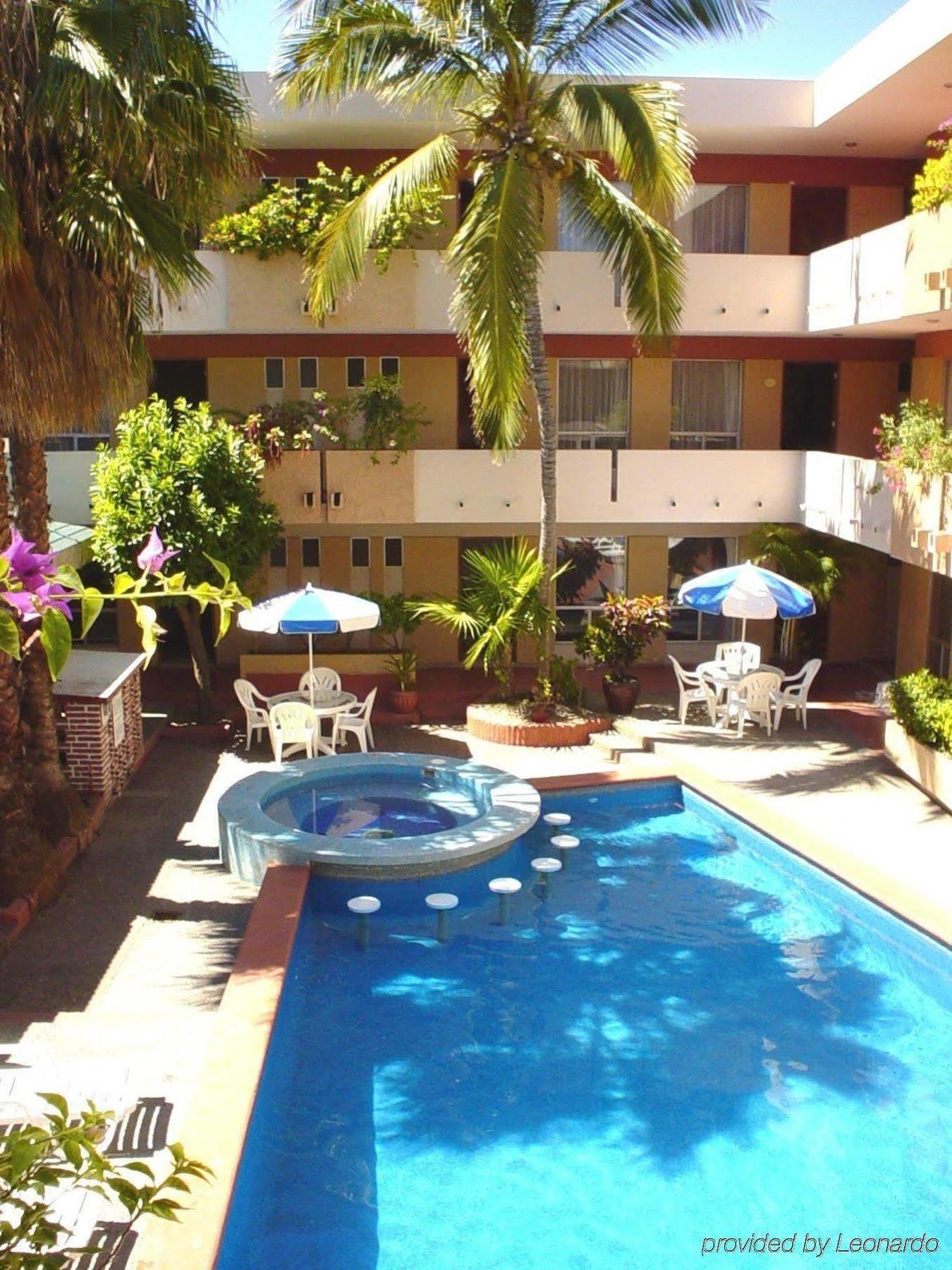 Hotel Azteca Inn Mazatlan Facilities photo